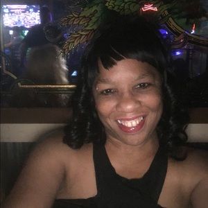 Meet your Posher, Glenda